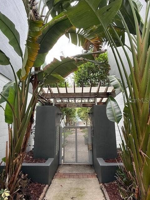 343 4TH AVENUE S, St Petersburg, FL 33701 343 4TH AVENUE S, St Petersburg, FL 33701