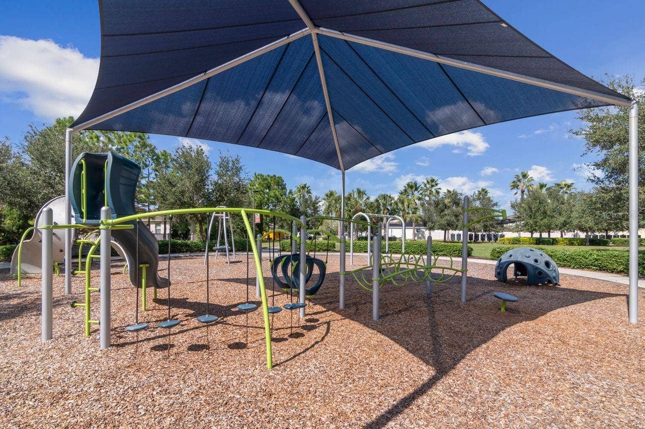 11143 SPRING POINT CIRCLE, Riverview, FL 33579 Well maintained children's play area.