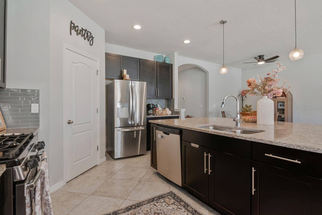 11143 SPRING POINT CIRCLE, Riverview, FL 33579 Lots of storage here!