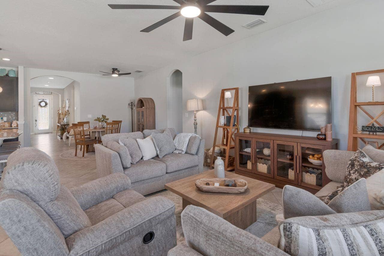 11143 SPRING POINT CIRCLE, Riverview, FL 33579 Large open area with multiple spaces for everyday living.