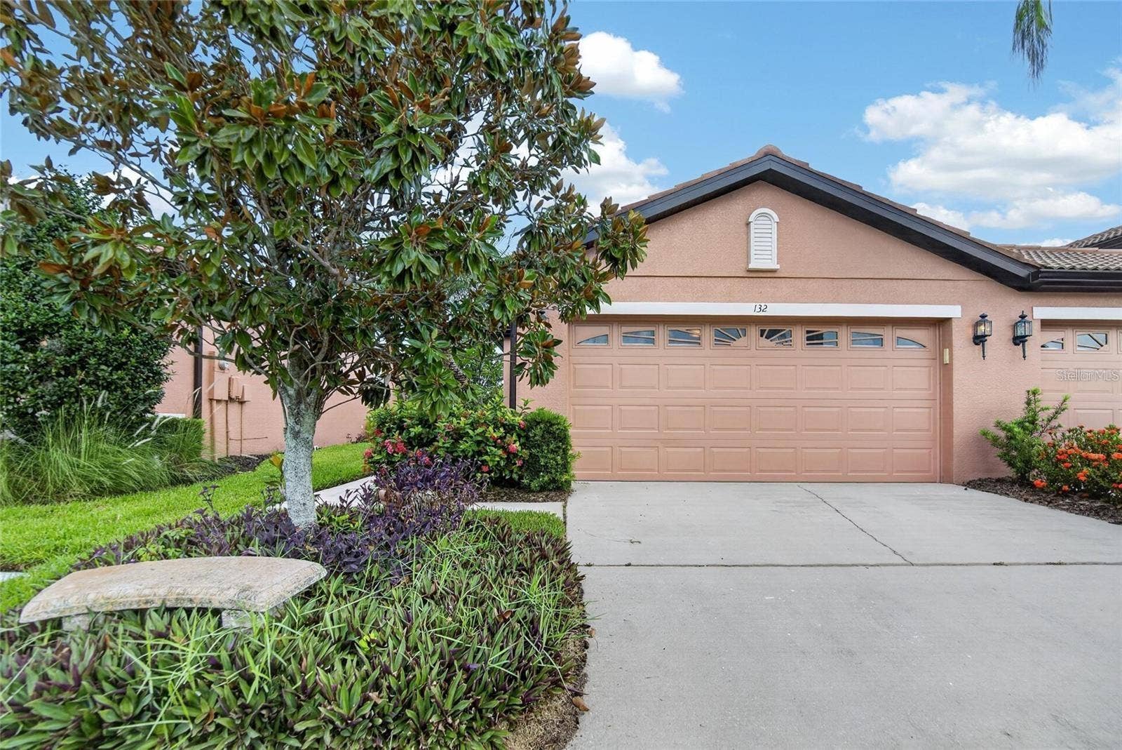 132 SHELL FALLS DRIVE, Apollo Beach, FL 33572 132 SHELL FALLS DRIVE, Apollo Beach, FL 33572