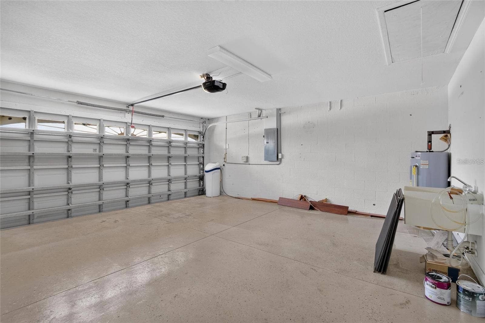 132 SHELL FALLS DRIVE, Apollo Beach, FL 33572 132 SHELL FALLS DRIVE, Apollo Beach, FL 33572
