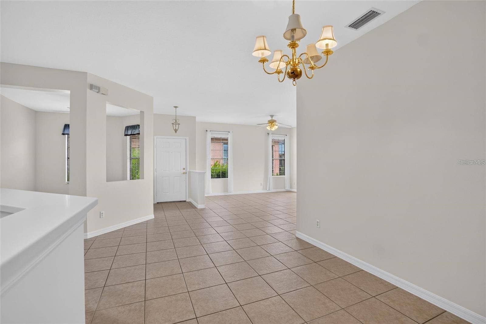 132 SHELL FALLS DRIVE, Apollo Beach, FL 33572 132 SHELL FALLS DRIVE, Apollo Beach, FL 33572
