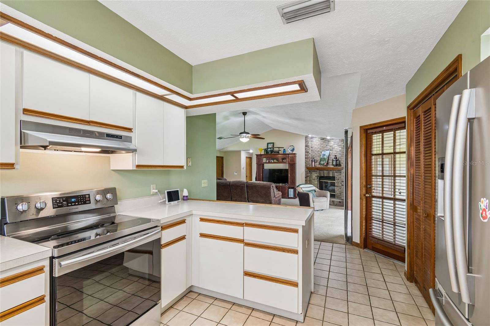 3822 COLD CREEK DRIVE, Valrico, FL 33594