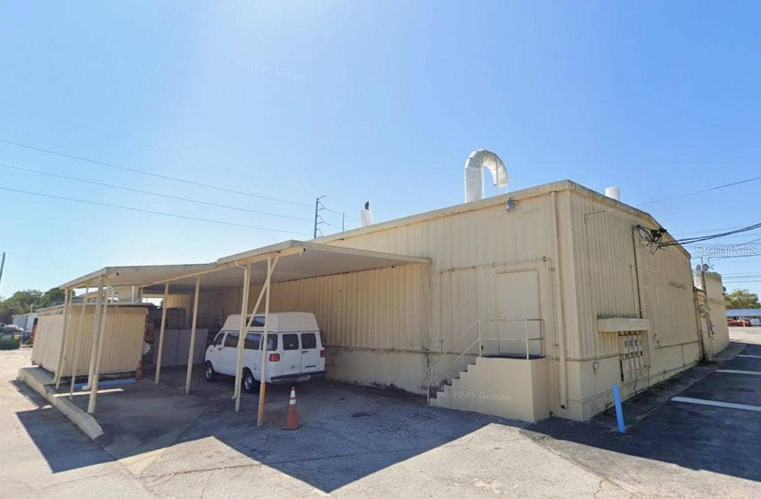 6225 (multiple) SEMINOLE BOULEVARD, Seminole, FL 33772 6225 (multiple) SEMINOLE BOULEVARD, Seminole, FL 33772