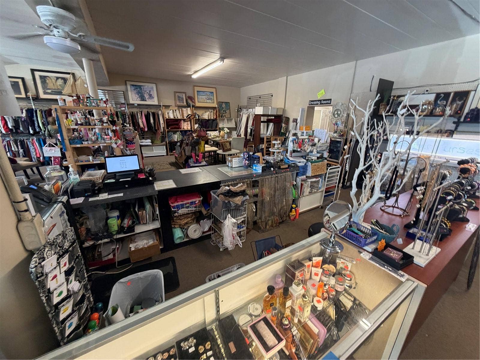 6225 (multiple) SEMINOLE BOULEVARD, Seminole, FL 33772 6225 (multiple) SEMINOLE BOULEVARD, Seminole, FL 33772