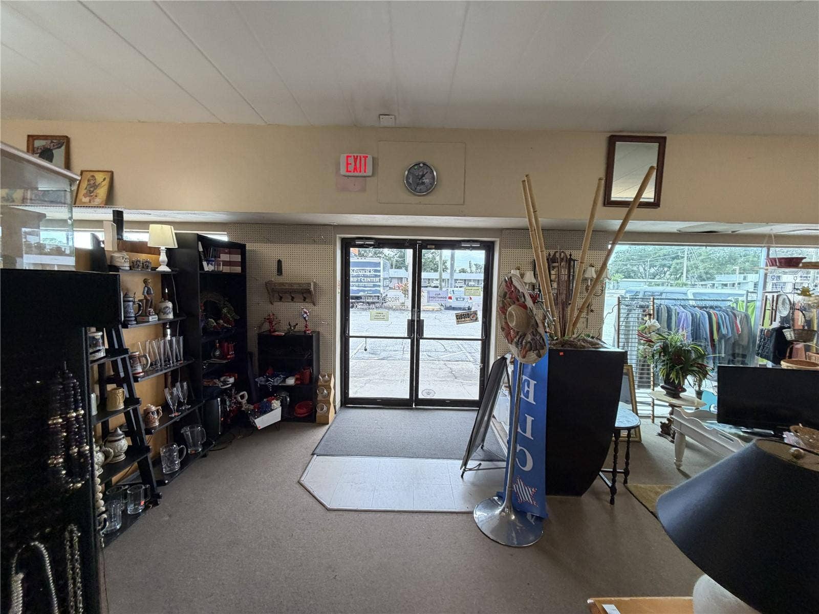 6225 (multiple) SEMINOLE BOULEVARD, Seminole, FL 33772 6225 (multiple) SEMINOLE BOULEVARD, Seminole, FL 33772