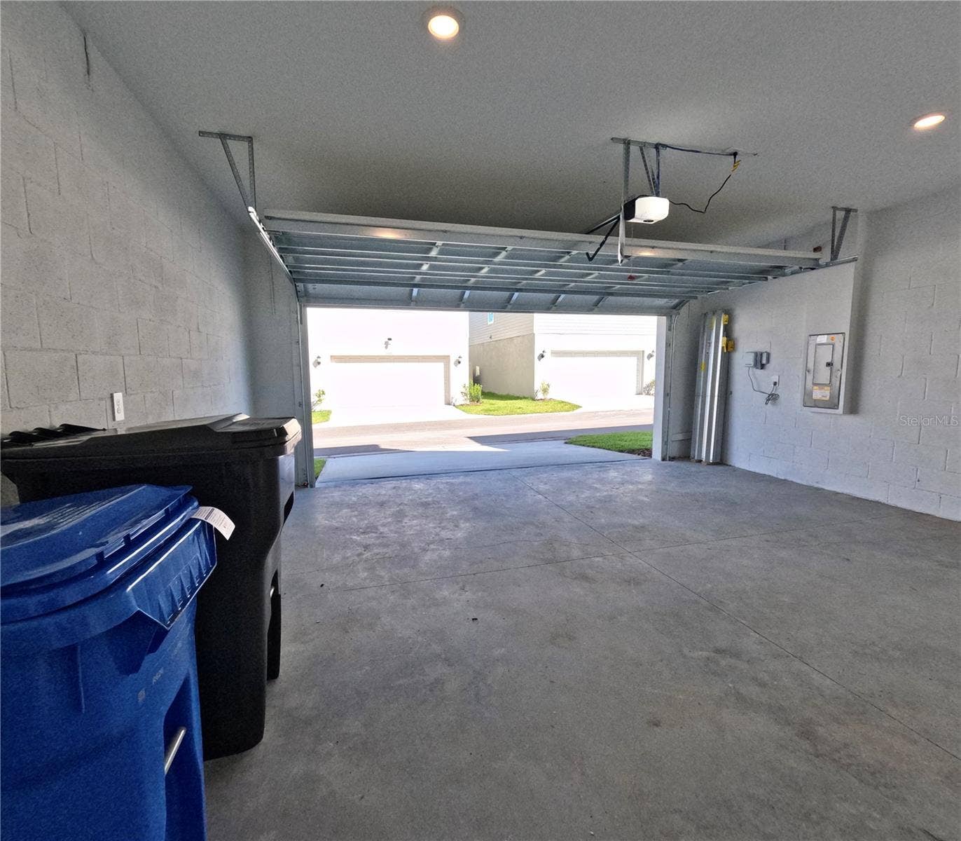 10174 GLADESONG LANE, Riverview, FL 33578 10174 GLADESONG LANE, Riverview, FL 33578
