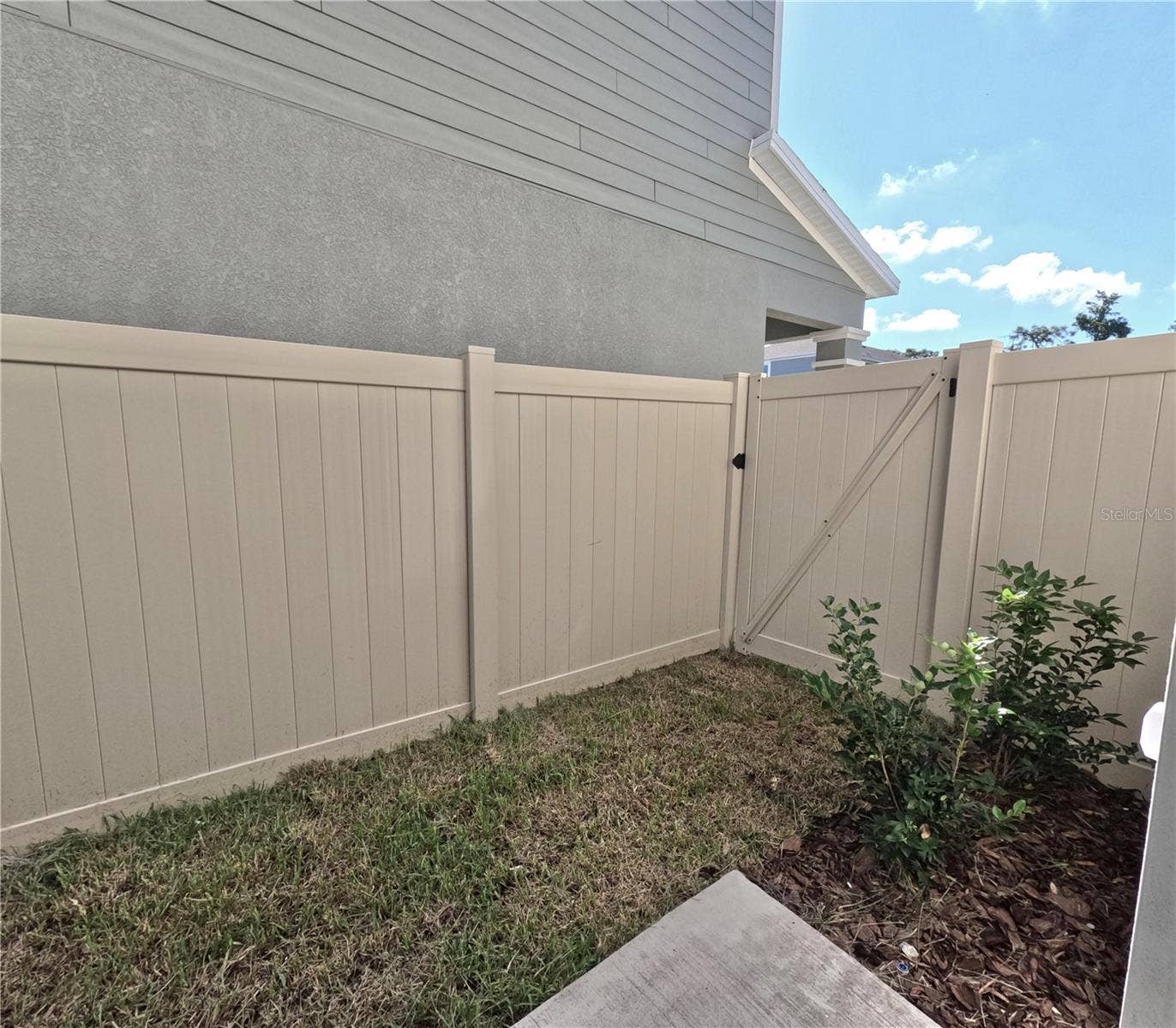 10174 GLADESONG LANE, Riverview, FL 33578 10174 GLADESONG LANE, Riverview, FL 33578