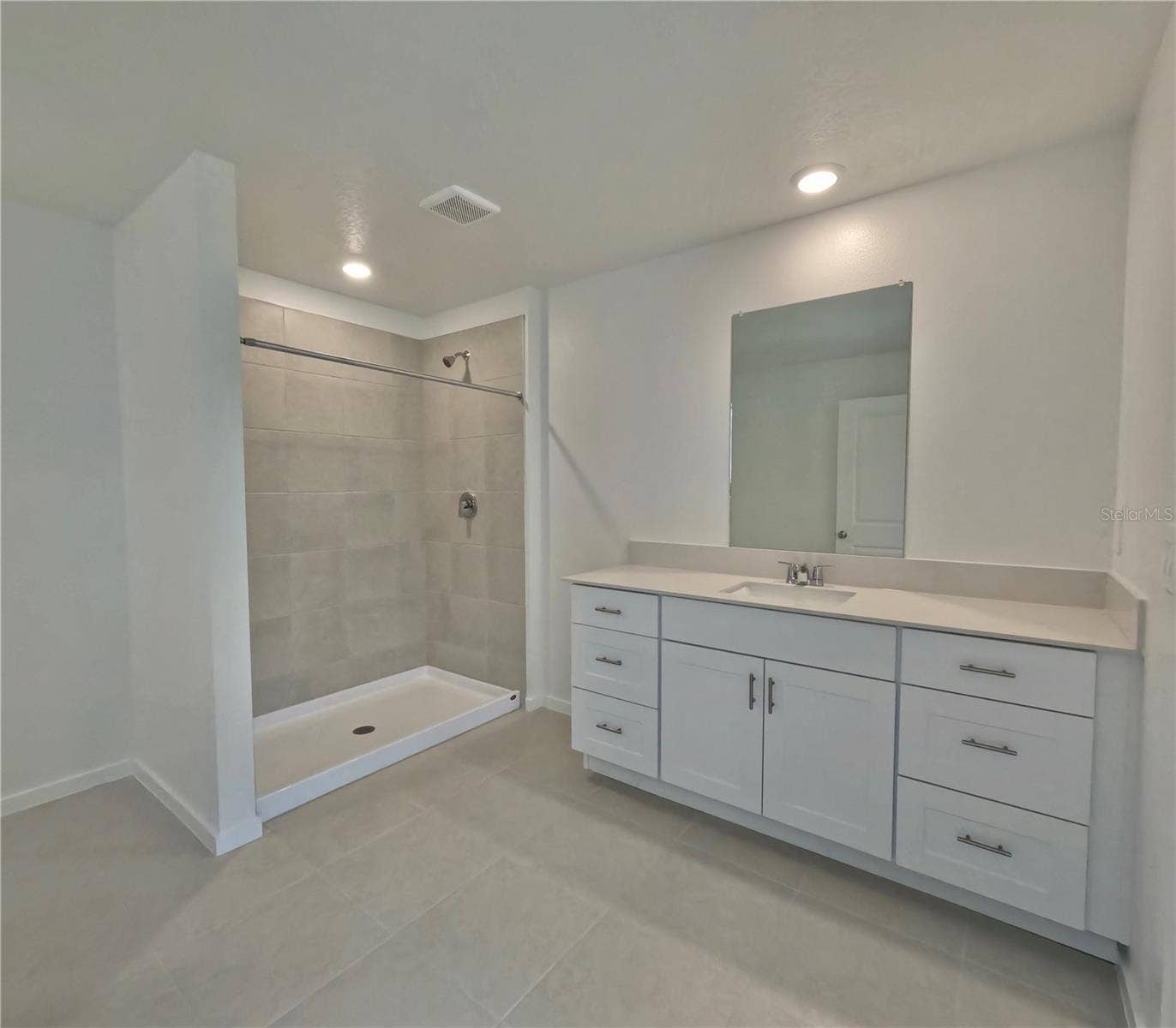 10174 GLADESONG LANE, Riverview, FL 33578 10174 GLADESONG LANE, Riverview, FL 33578