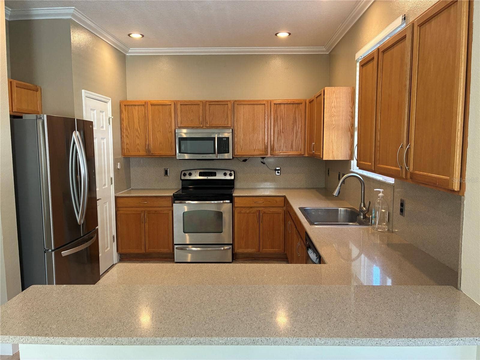 32331 FISH HOOK LOOP, Wesley Chapel, FL 33545 32331 FISH HOOK LOOP, Wesley Chapel, FL 33545