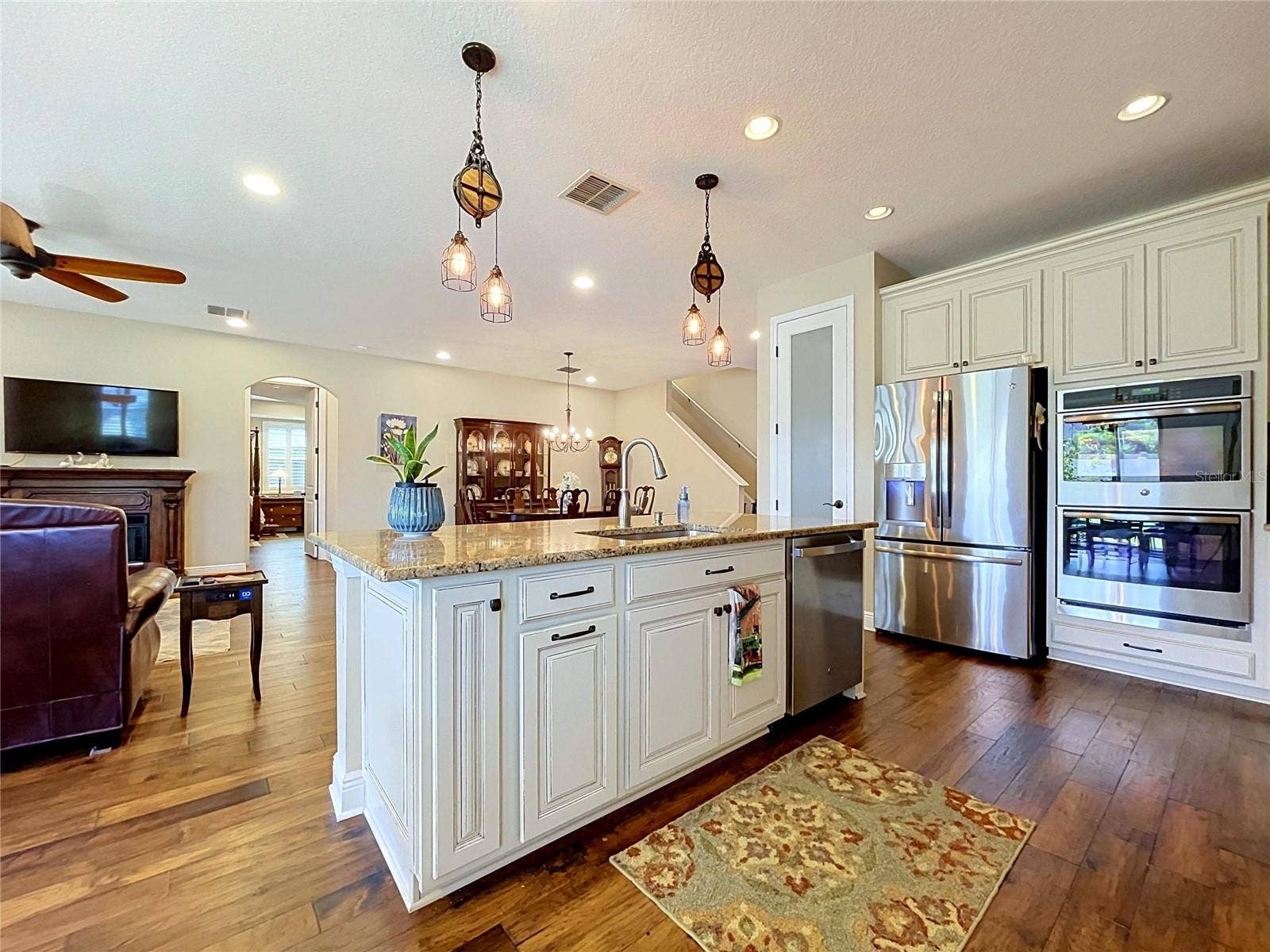 8144 SEQUESTER LOOP, Land O Lakes, FL 34637 8144 SEQUESTER LOOP, Land O Lakes, FL 34637