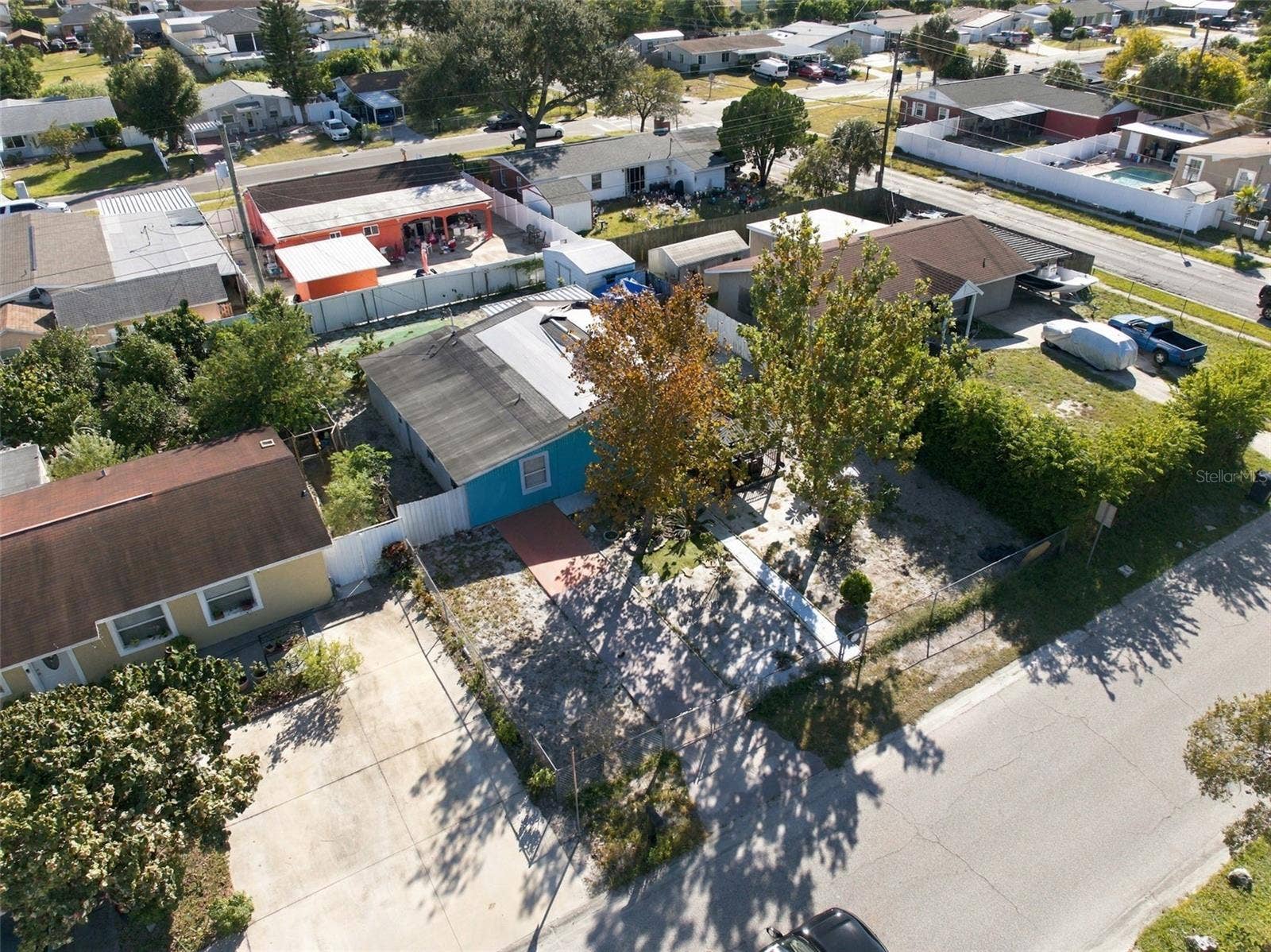 6820 LARMON STREET, Tampa, FL 33634