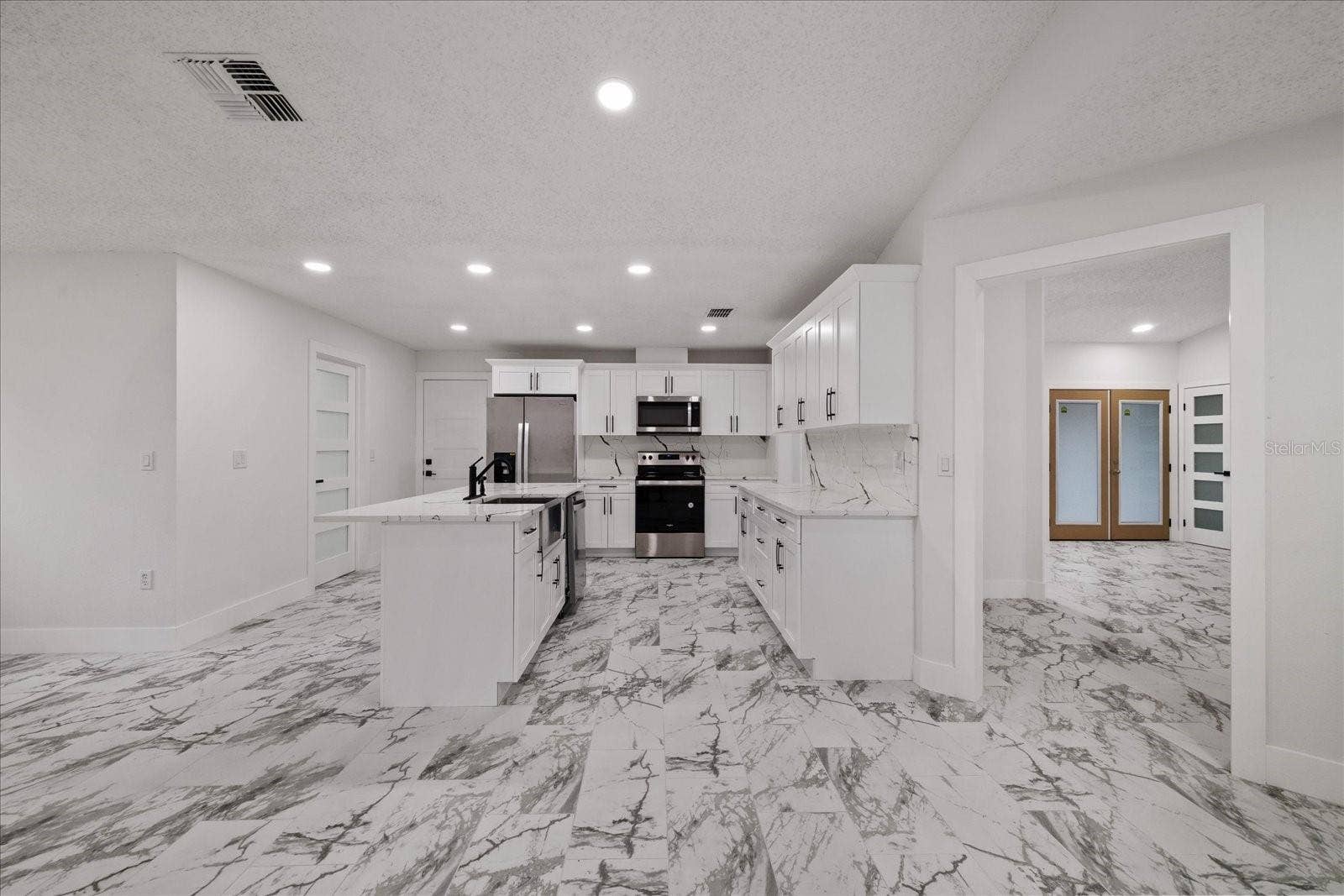 2599 GLENRIDGE DRIVE, Spring Hill, FL 34609 2599 GLENRIDGE DRIVE, Spring Hill, FL 34609