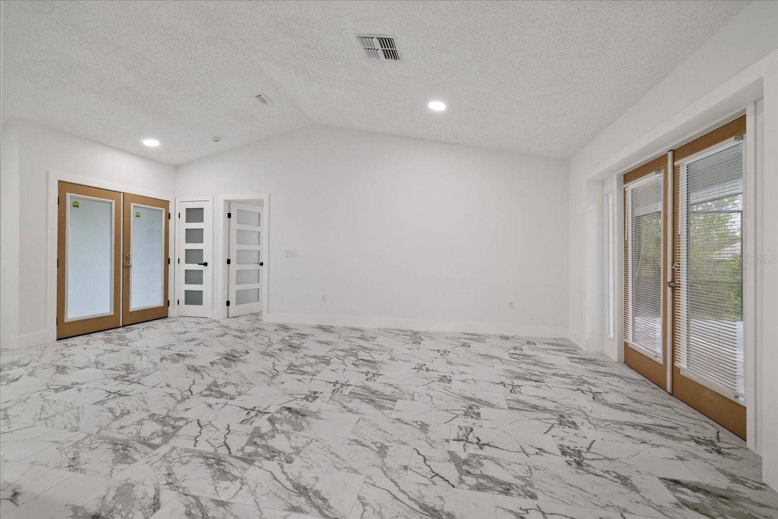 2599 GLENRIDGE DRIVE, Spring Hill, FL 34609 2599 GLENRIDGE DRIVE, Spring Hill, FL 34609