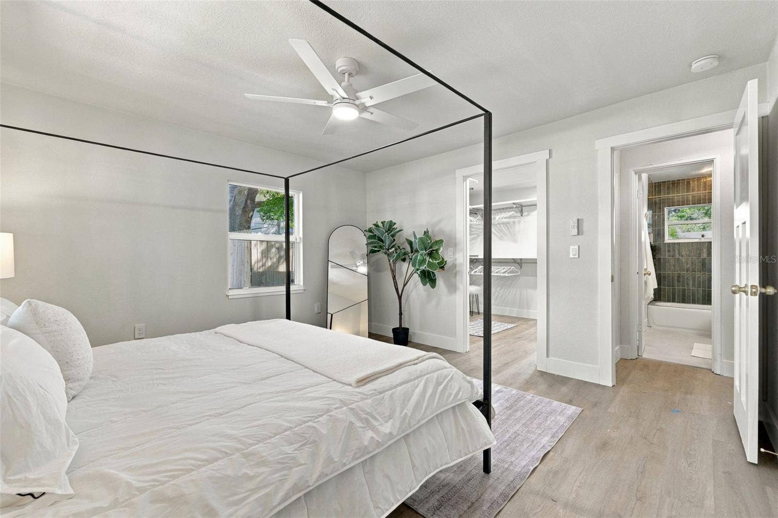 4506 S CAMERON AVENUE, Tampa, FL 33611 4506 S CAMERON AVENUE, Tampa, FL 33611