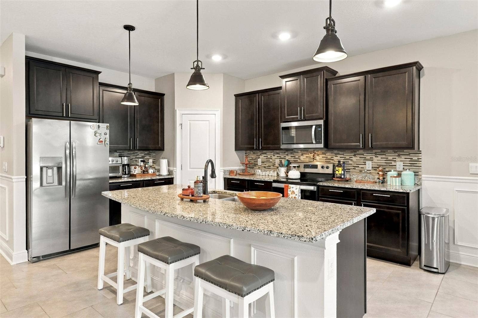 33310 MAJOR OAK DRIVE, Wesley Chapel, FL 33545 Spacious Kitchen with Ample Cabinetry and Counter Space