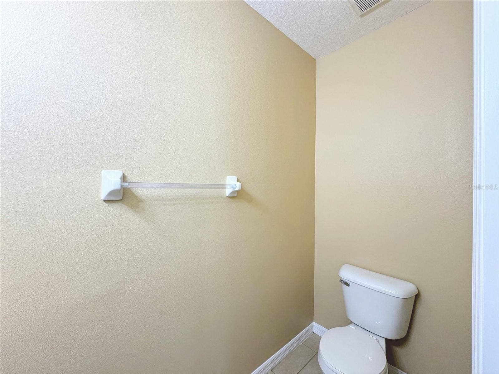 6703 46TH LANE N, Pinellas Park, FL 33781 Bath 1