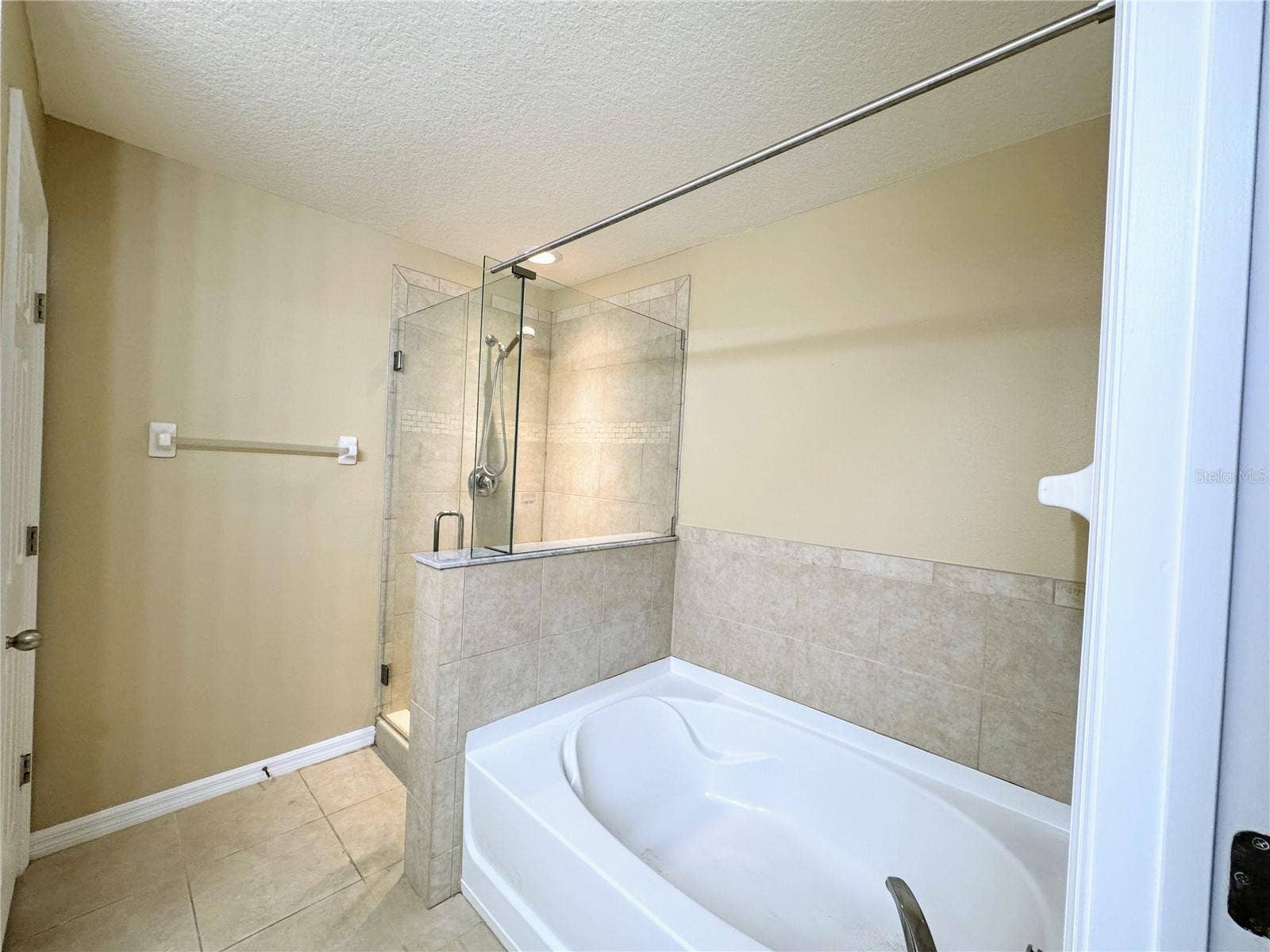 6703 46TH LANE N, Pinellas Park, FL 33781 Master Bath