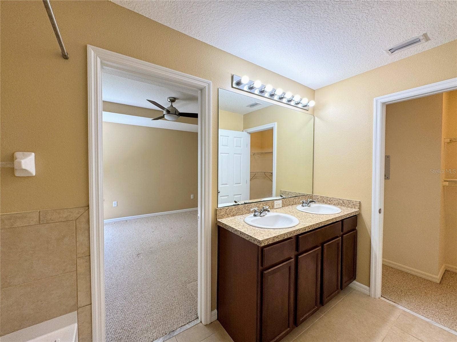 6703 46TH LANE N, Pinellas Park, FL 33781 Master Bath
