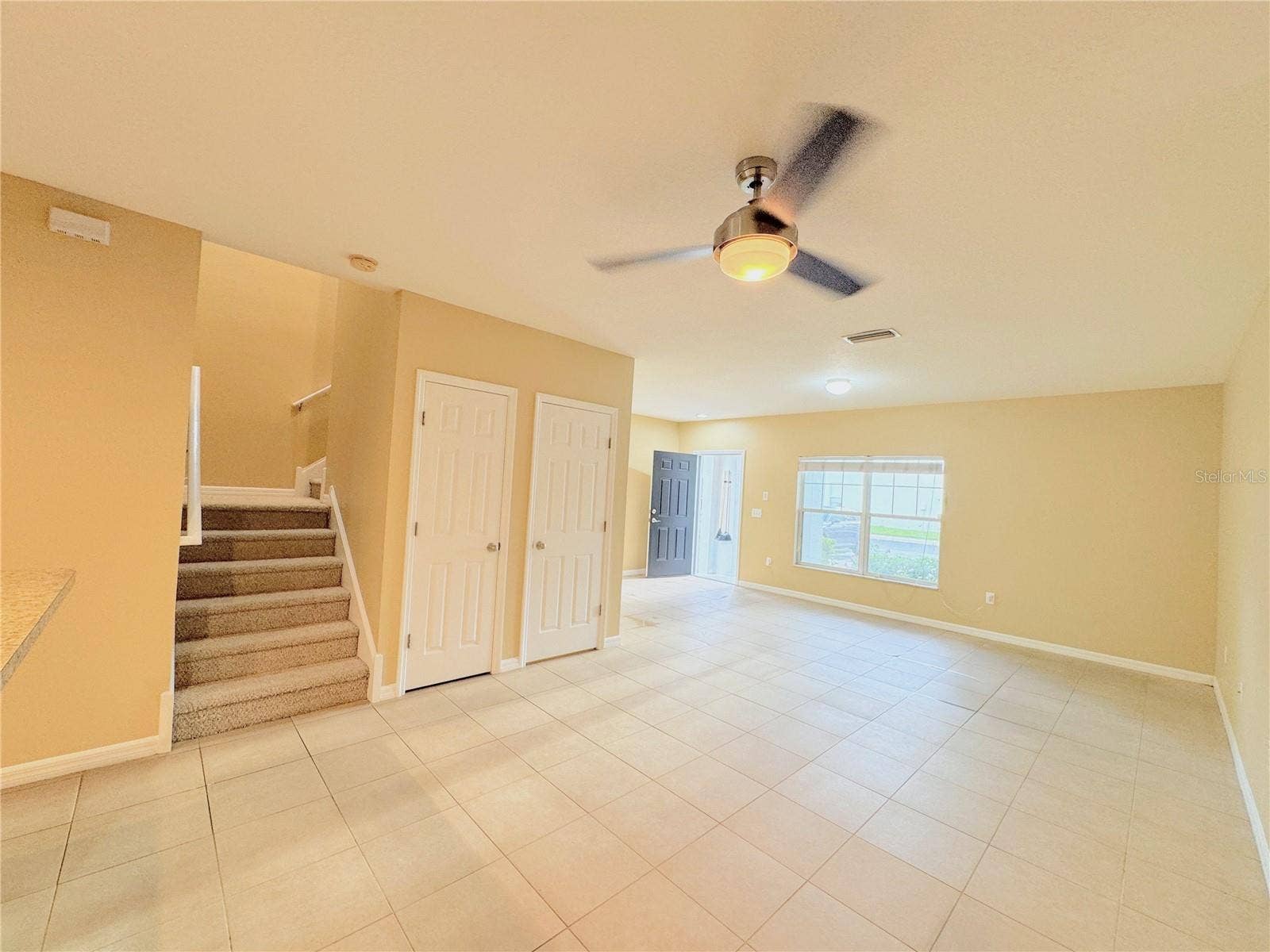 6703 46TH LANE N, Pinellas Park, FL 33781 Living