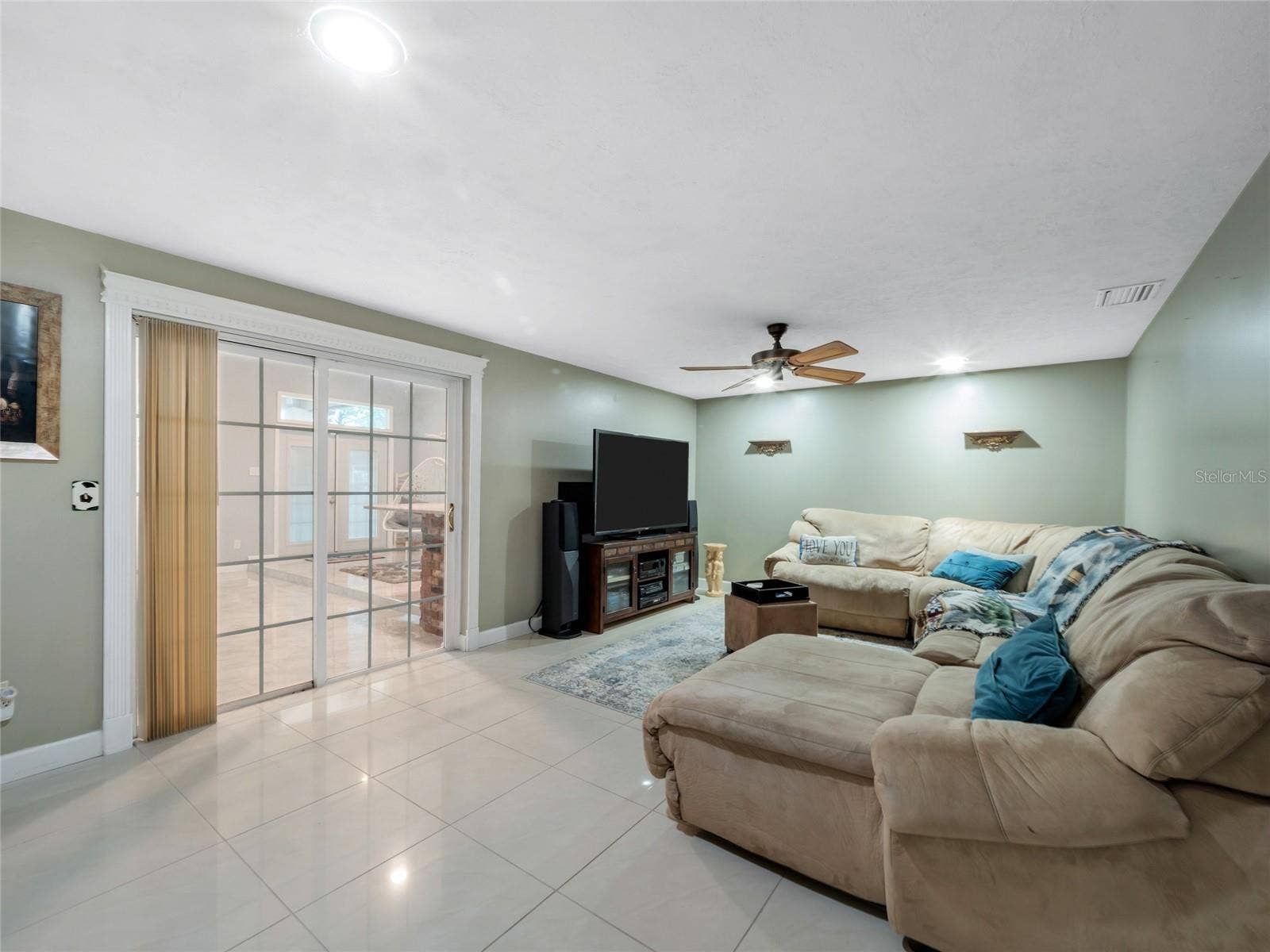 8344 FOUNTAIN AVENUE, Tampa, FL 33615 8344 FOUNTAIN AVENUE, Tampa, FL 33615
