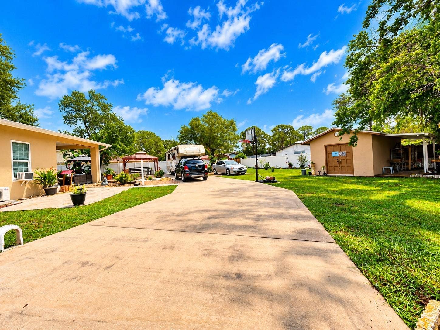 8344 FOUNTAIN AVENUE, Tampa, FL 33615 8344 FOUNTAIN AVENUE, Tampa, FL 33615