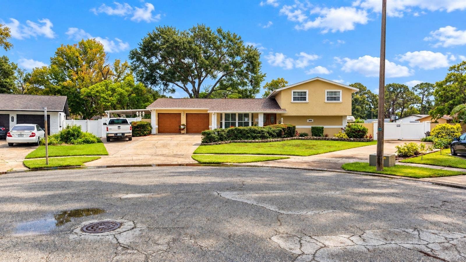 8344 FOUNTAIN AVENUE, Tampa, FL 33615 8344 FOUNTAIN AVENUE, Tampa, FL 33615