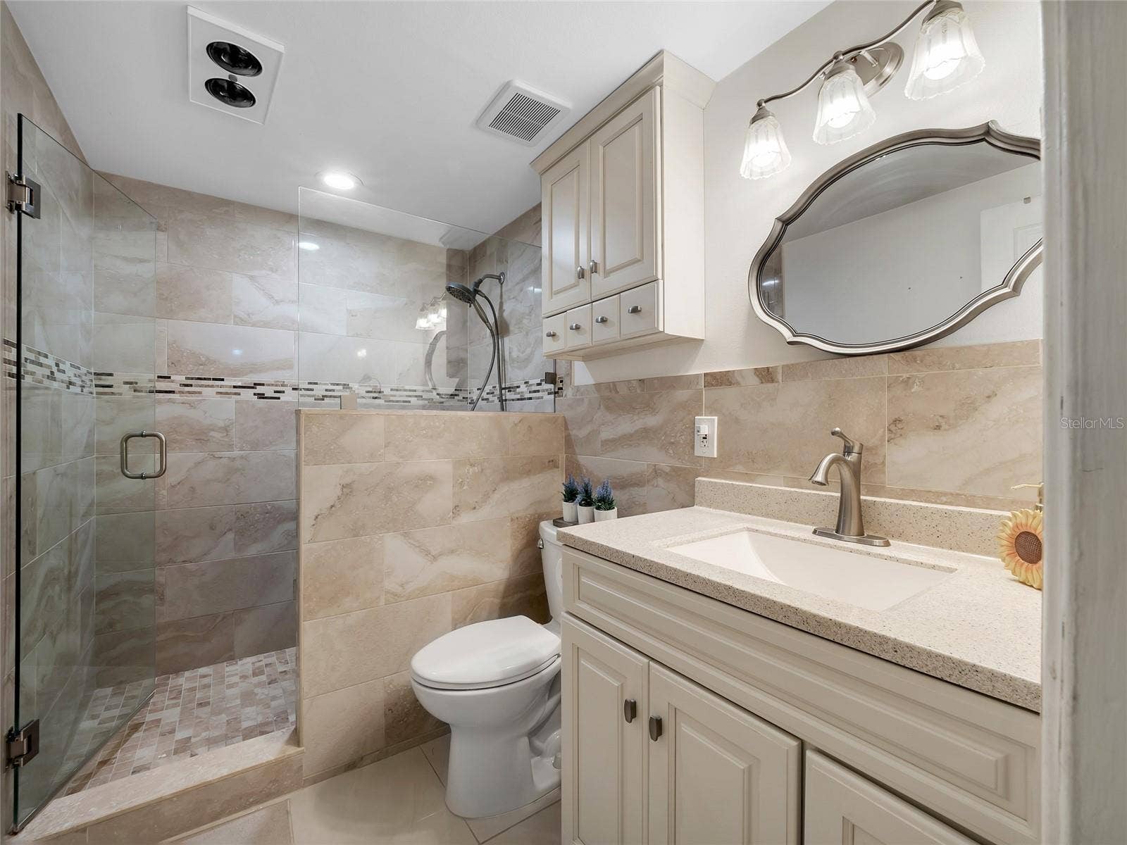 8344 FOUNTAIN AVENUE, Tampa, FL 33615 8344 FOUNTAIN AVENUE, Tampa, FL 33615