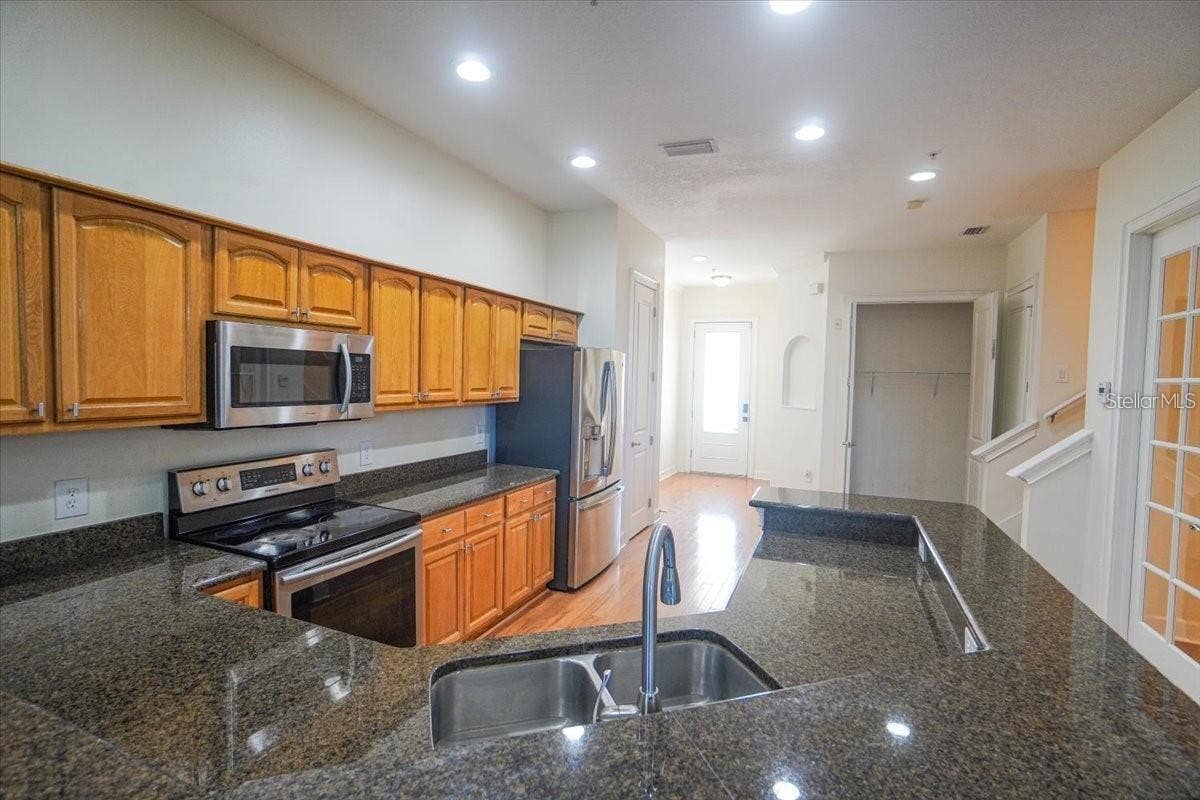8406 COSTA BLANCA COURT, Temple Terrace, FL 33637 8406 COSTA BLANCA COURT, Temple Terrace, FL 33637