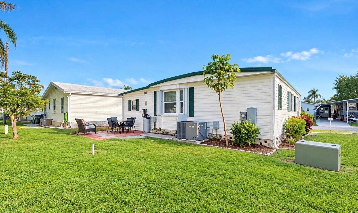 1100 BELCHER ROAD S, #350, Largo, FL 33771 Back of home