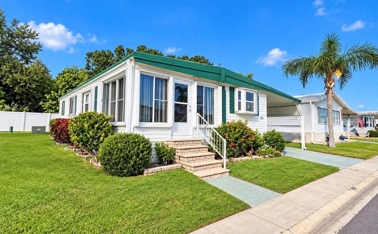 1100 BELCHER ROAD S, #350, Largo, FL 33771 Front SW corner