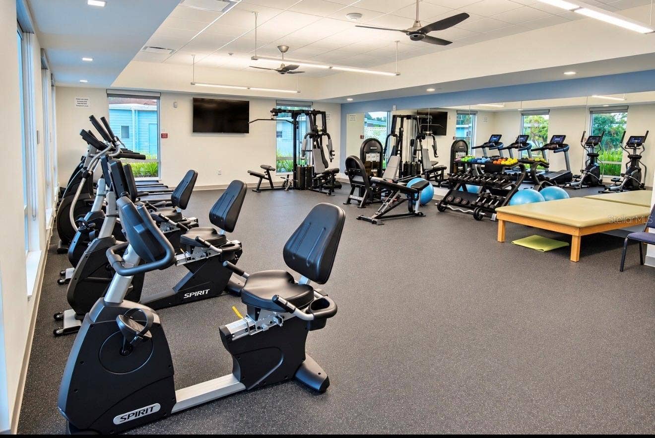 1100 BELCHER ROAD S, #350, Largo, FL 33771 1100 BELCHER ROAD S, #350, Largo, FL 33771