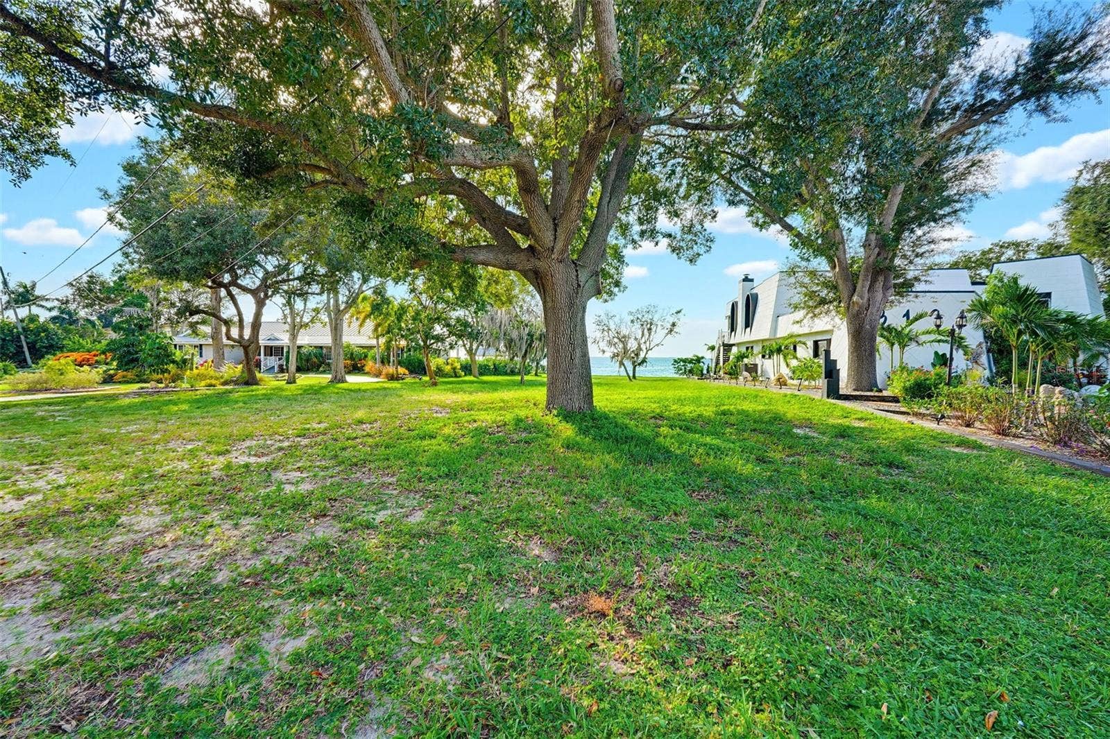 BLUFF BOULEVARD, Holiday, FL 34691 BLUFF BOULEVARD, Holiday, FL 34691