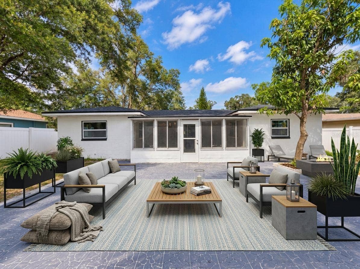 1112 W HIAWATHA STREET, Tampa, FL 33604 Ai Staging