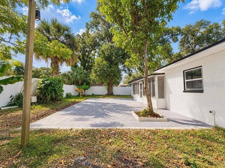1112 W HIAWATHA STREET, Tampa, FL 33604 1112 W HIAWATHA STREET, Tampa, FL 33604