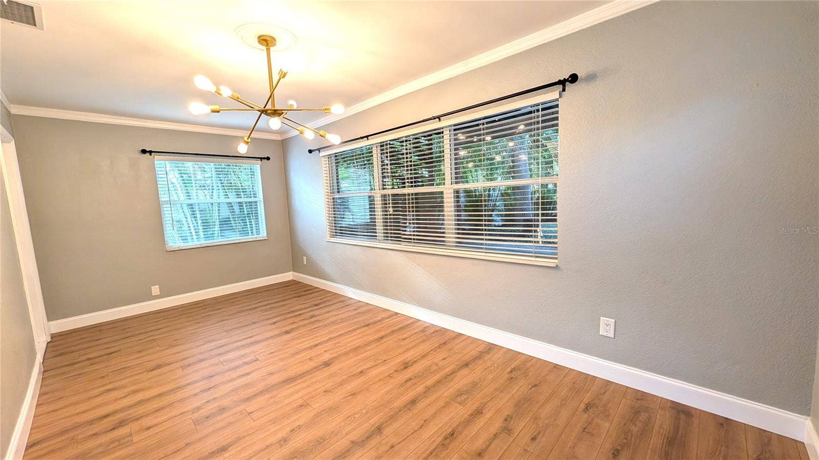 3005 W MARLIN AVENUE, Tampa, FL 33611 dining room