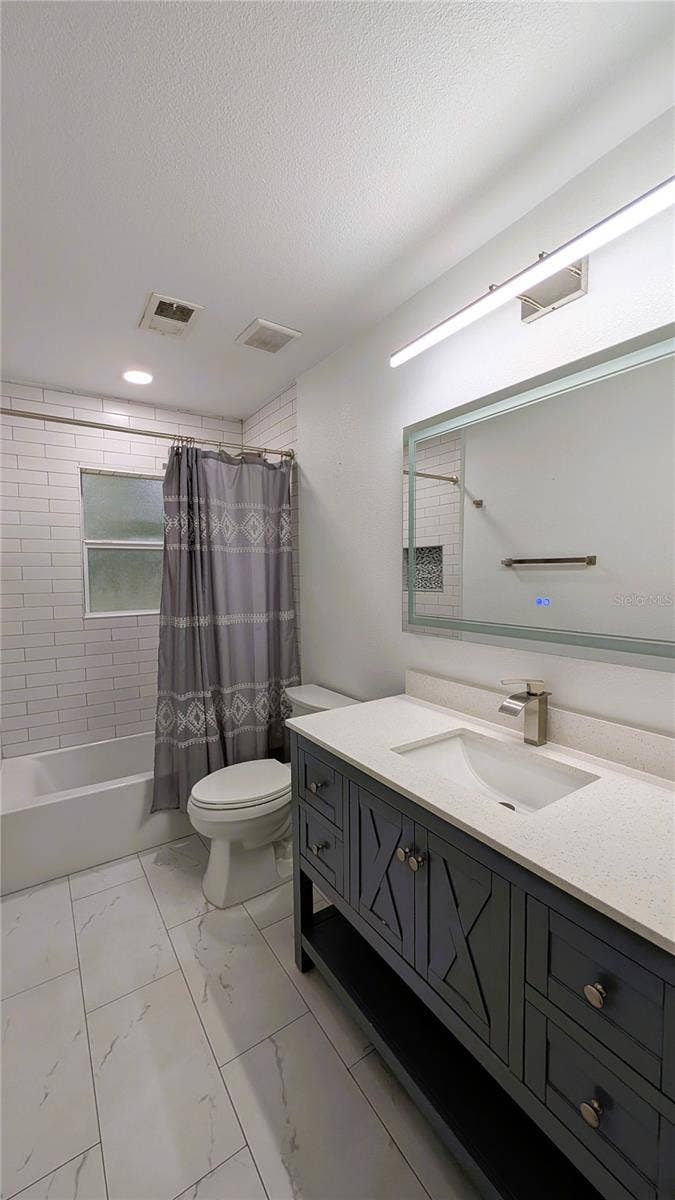 3005 W MARLIN AVENUE, Tampa, FL 33611 3005 W MARLIN AVENUE, Tampa, FL 33611