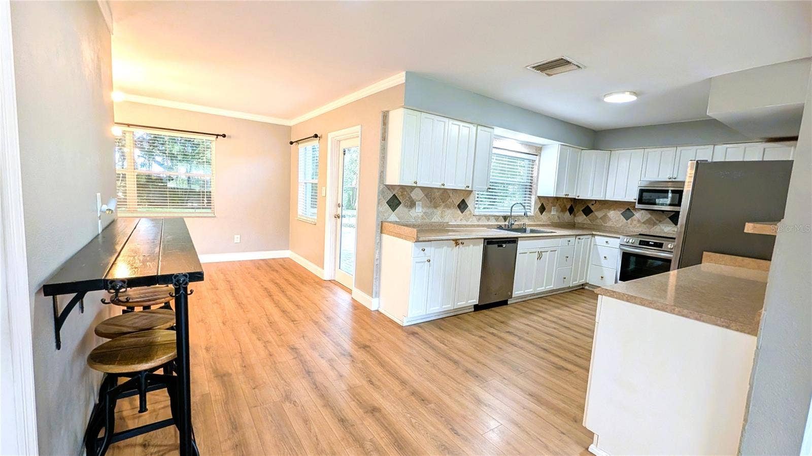 3005 W MARLIN AVENUE, Tampa, FL 33611 3005 W MARLIN AVENUE, Tampa, FL 33611