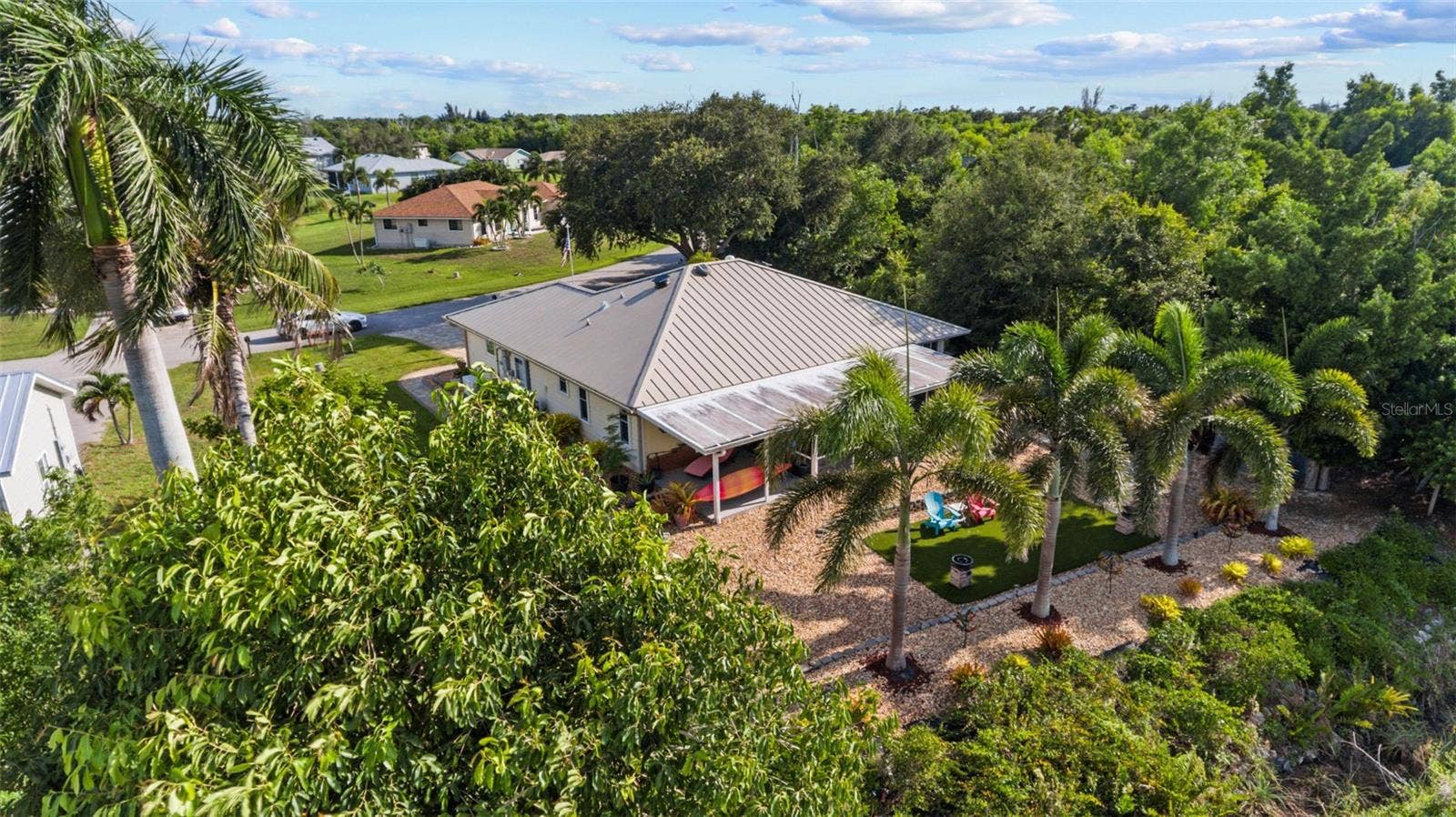 4472 LAKE HEATHER CIRCLE, St James City, FL 33956 4472 LAKE HEATHER CIRCLE, St James City, FL 33956