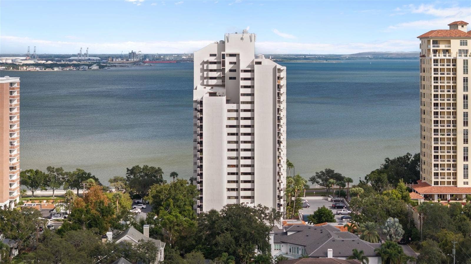4141 BAYSHORE BOULEVARD, #905, Tampa, FL 33611