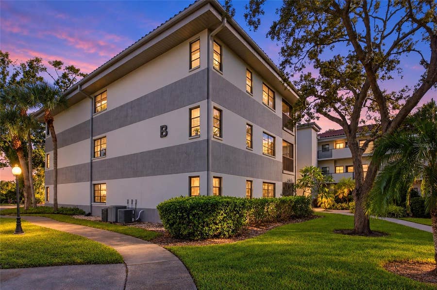 Property photo for 2650 COUNTRYSIDE BOULEVARD, #B105, Clearwater, FL