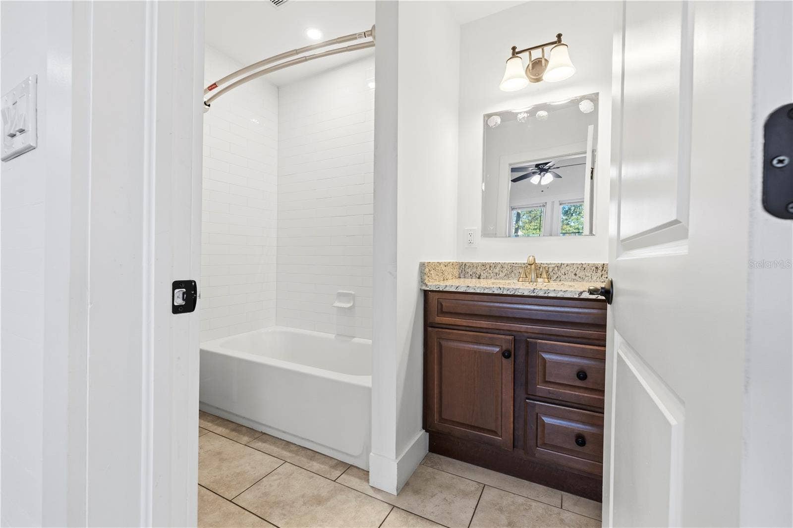 2308 E 4TH AVENUE, Tampa, FL 33605 Guest Bath