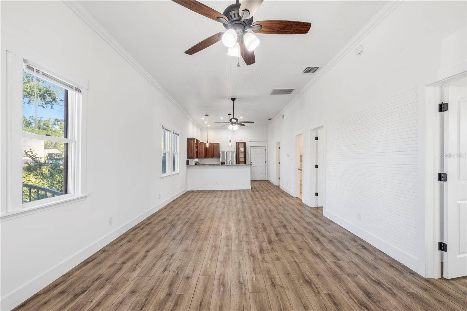 2308 E 4TH AVENUE, Tampa, FL 33605 2308 E 4TH AVENUE, Tampa, FL 33605
