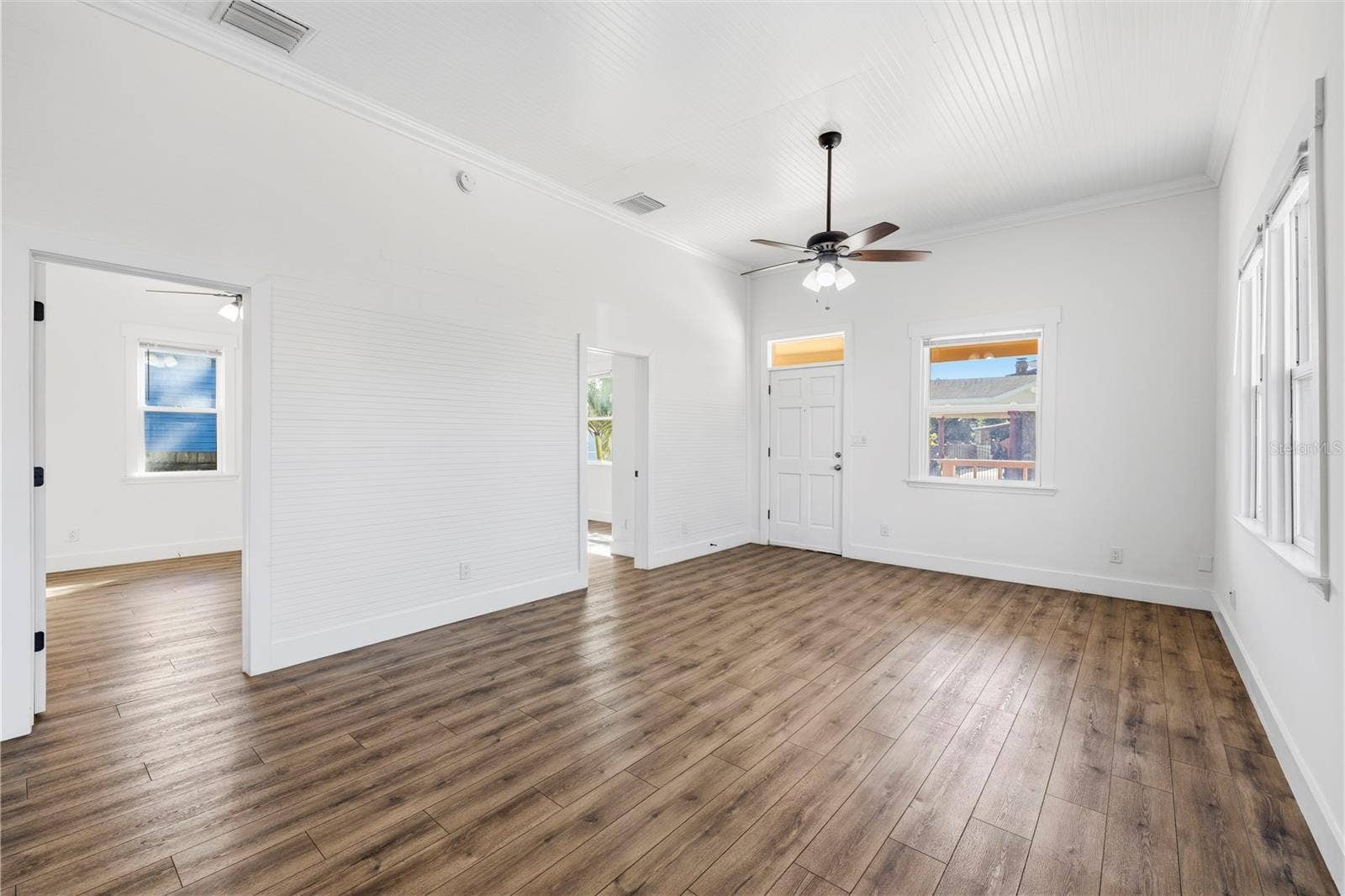 2308 E 4TH AVENUE, Tampa, FL 33605 2308 E 4TH AVENUE, Tampa, FL 33605