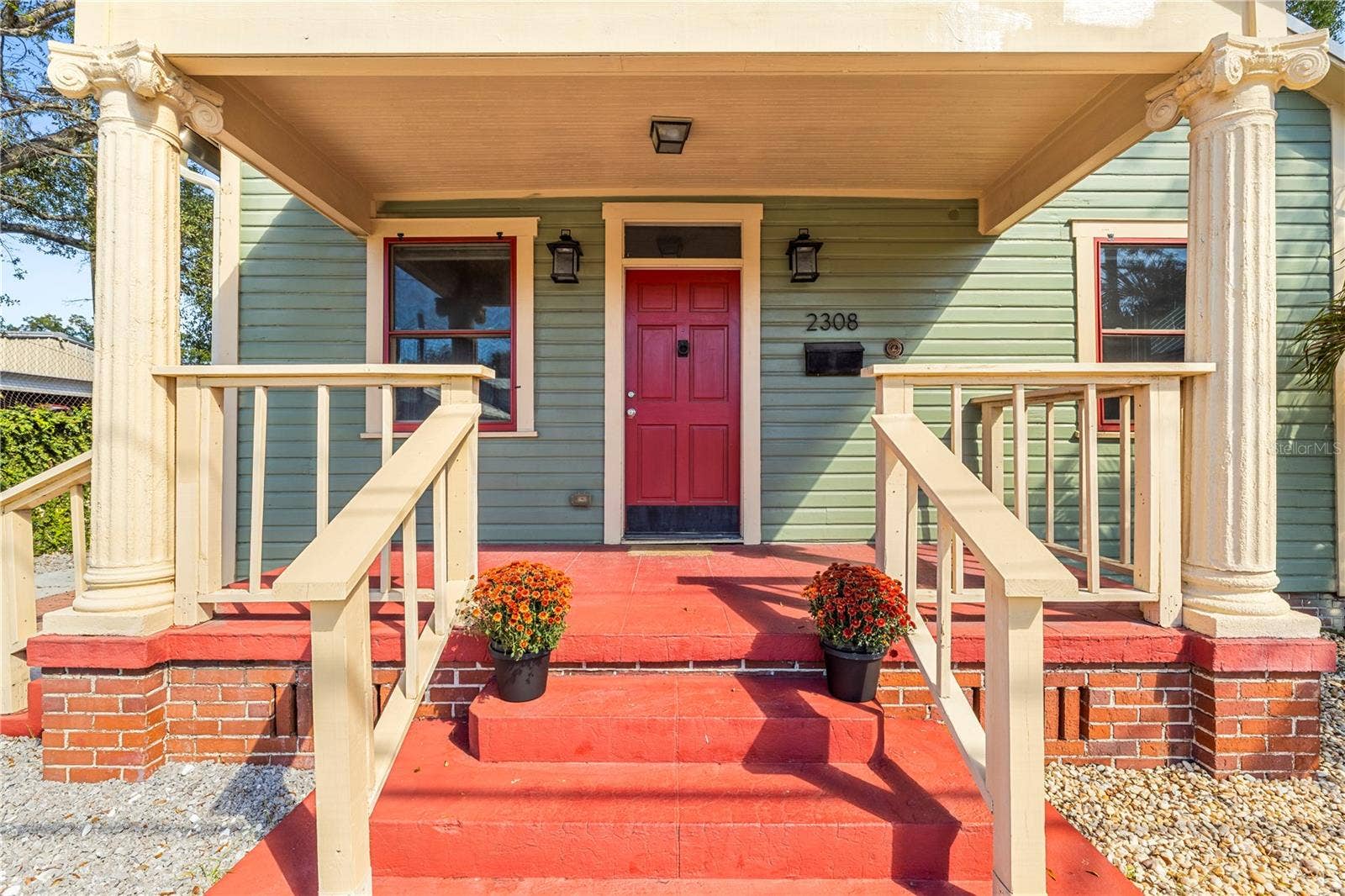 2308 E 4TH AVENUE, Tampa, FL 33605 2308 E 4TH AVENUE, Tampa, FL 33605
