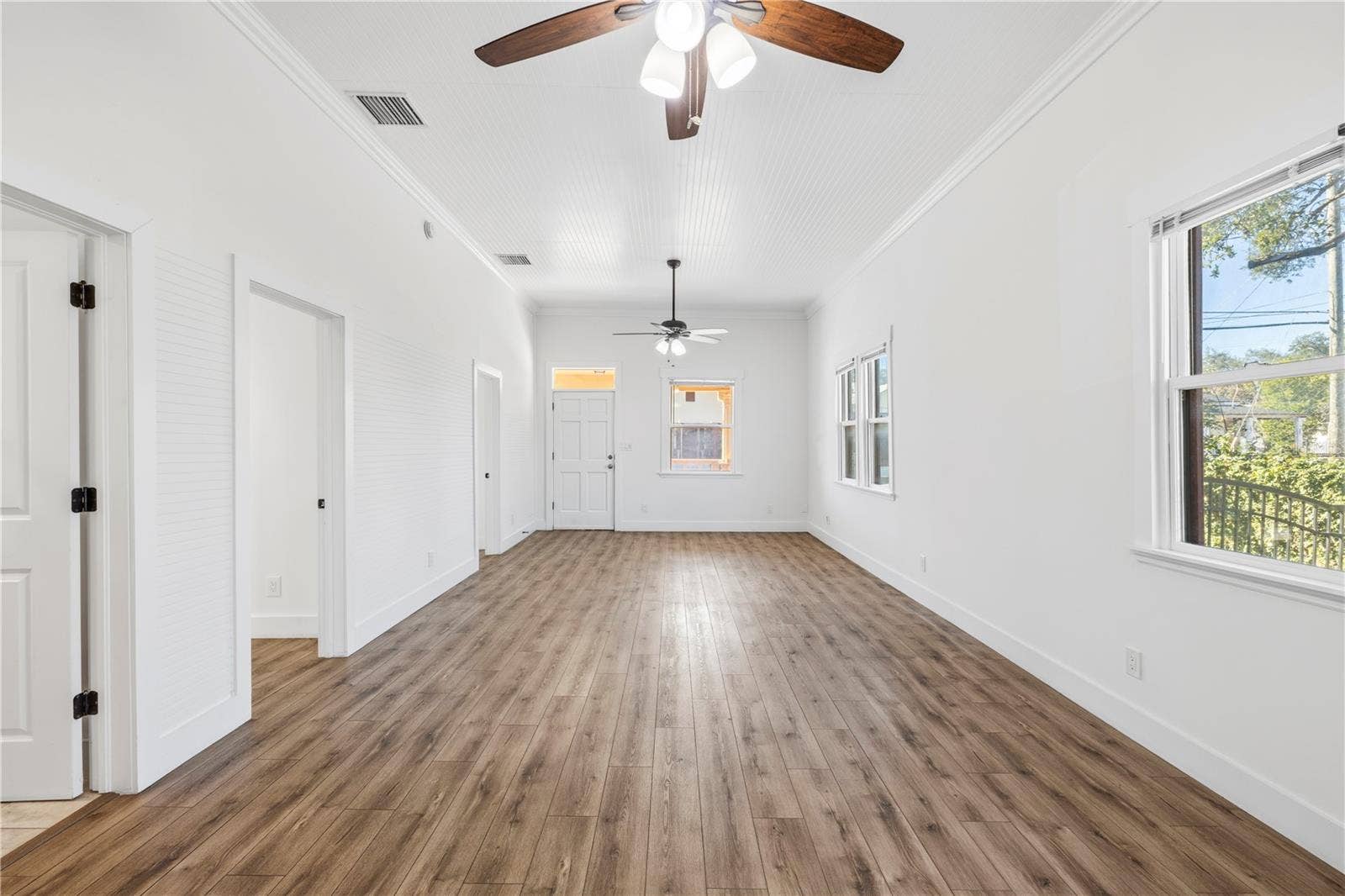2308 E 4TH AVENUE, Tampa, FL 33605 2308 E 4TH AVENUE, Tampa, FL 33605