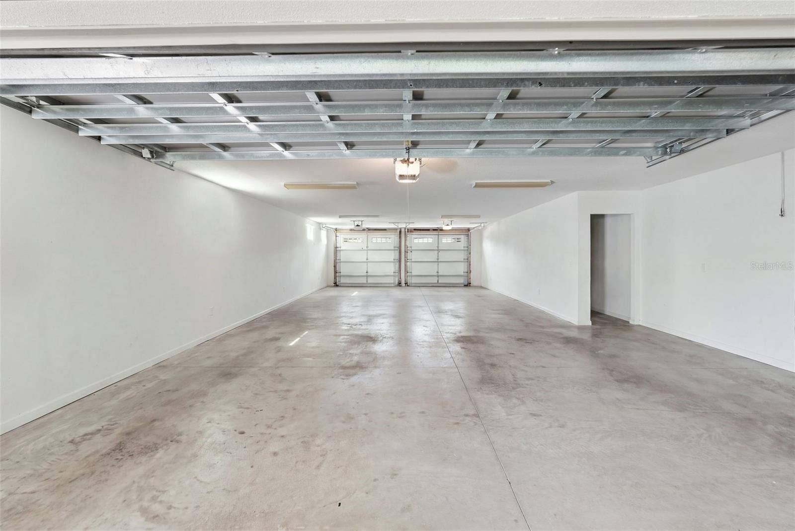 6 car garage