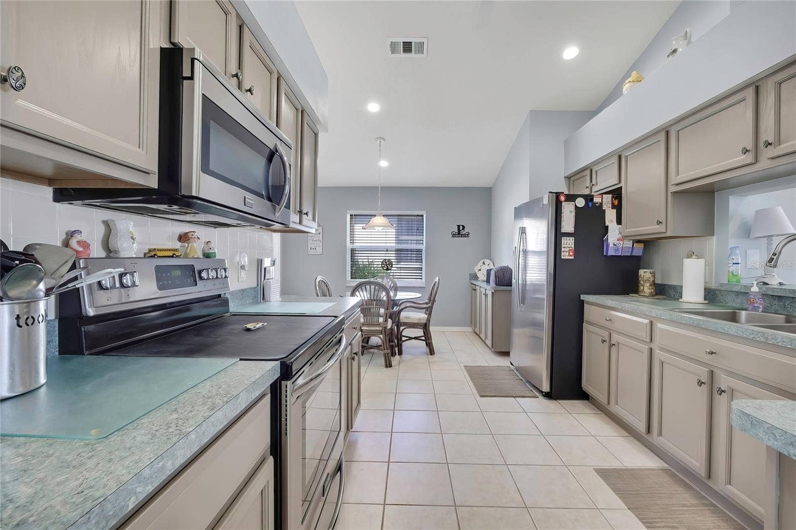 284 QUANE AVENUE, Spring Hill, FL 34609 Kitchen