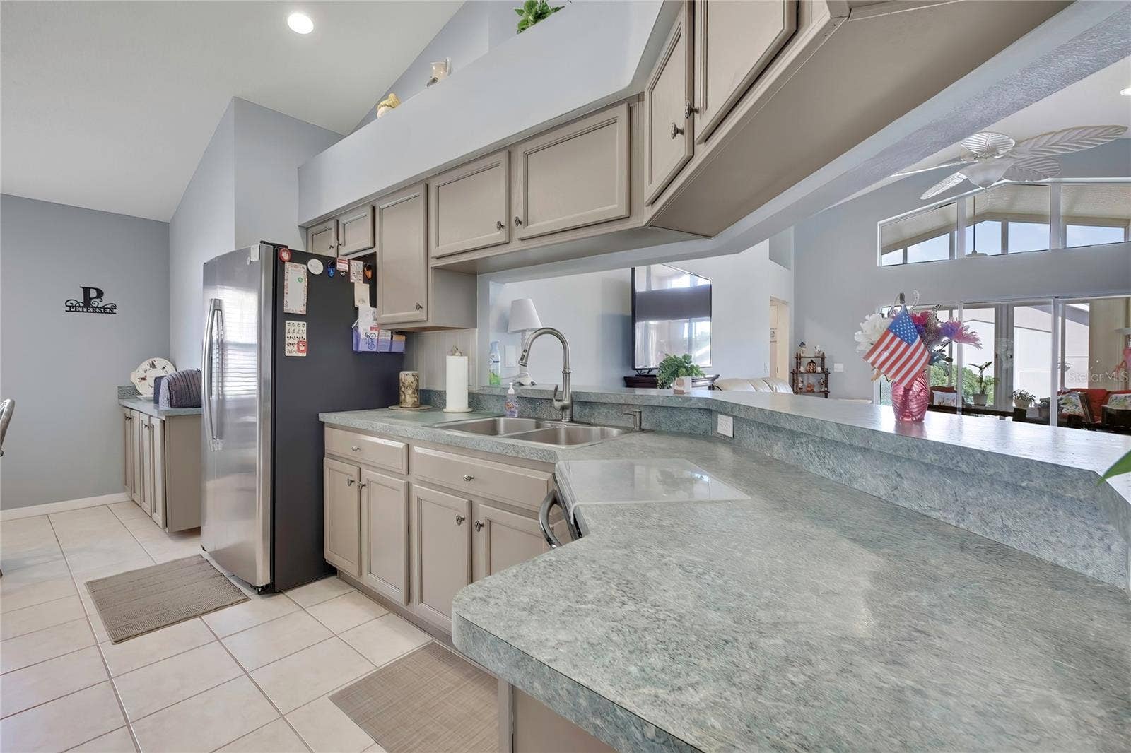 284 QUANE AVENUE, Spring Hill, FL 34609 284 QUANE AVENUE, Spring Hill, FL 34609